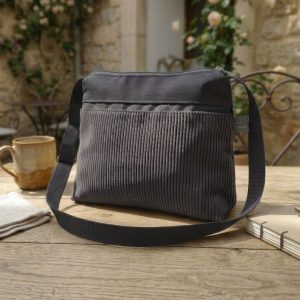bossa de ma, bolso, hecho a mano en Barcelona handmade fet a ma